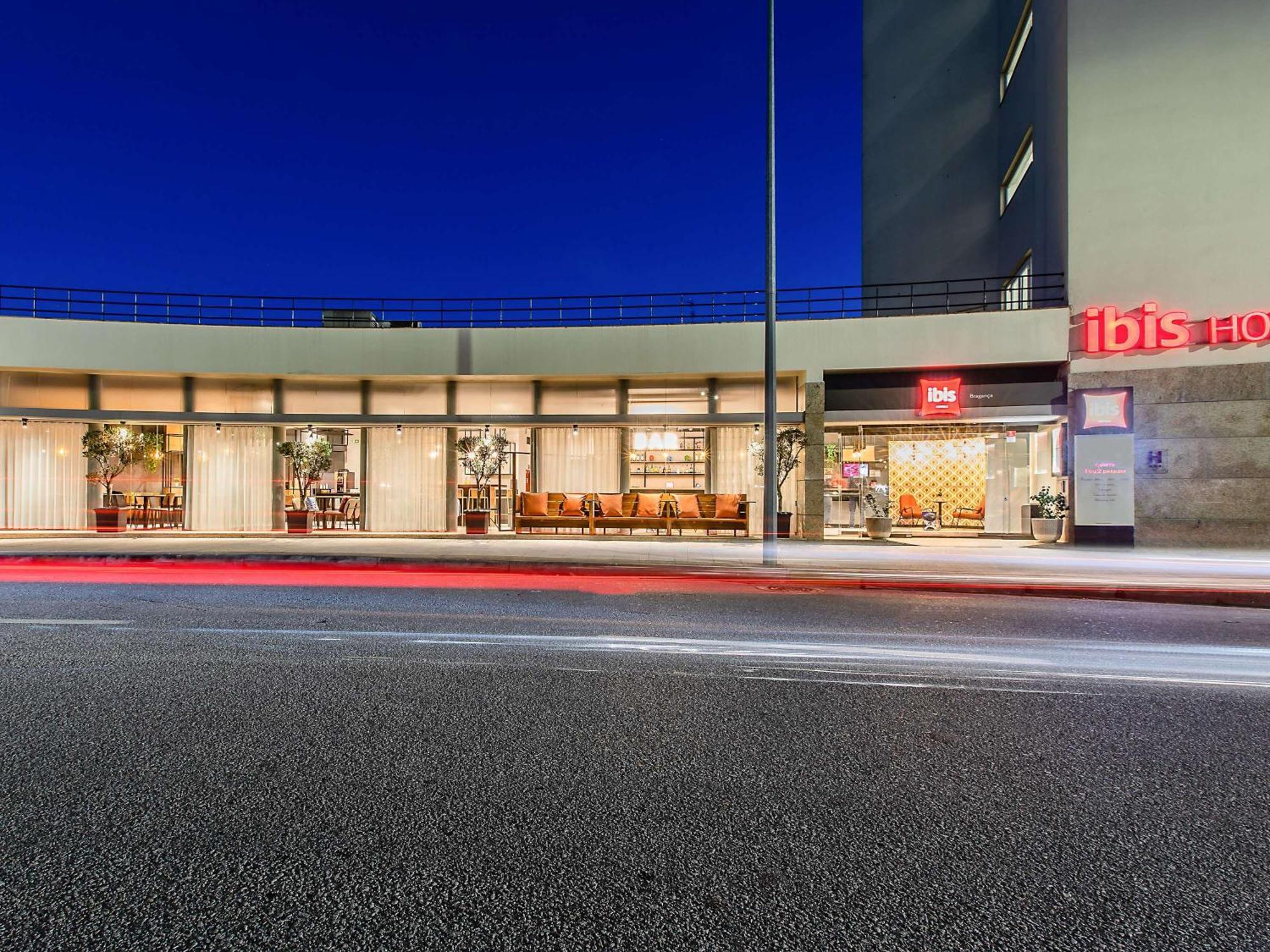 Hotel Ibis Bragança Exteriér fotografie