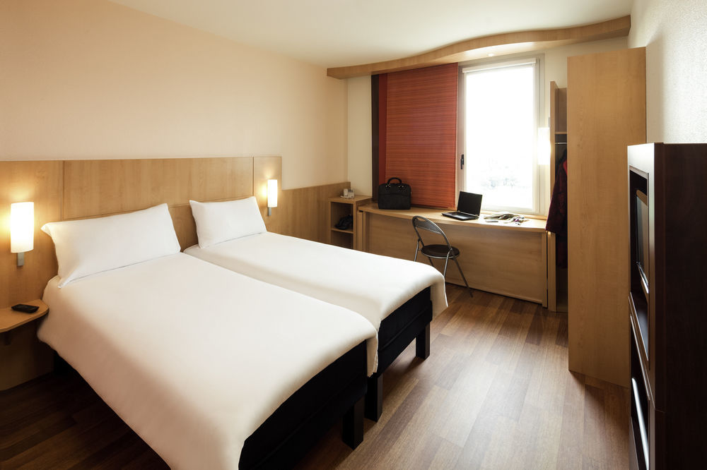 Hotel Ibis Bragança Exteriér fotografie